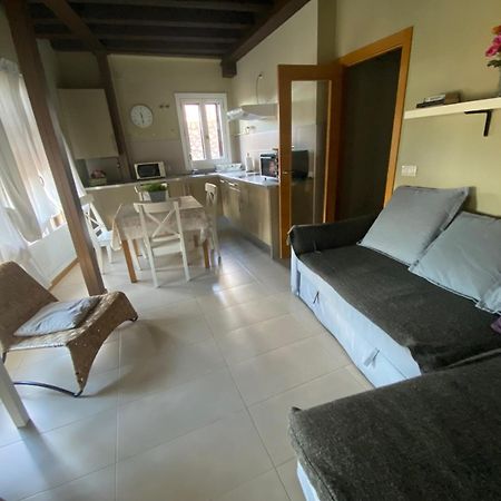 Refitoleria Apartamentos Сеговия Экстерьер фото