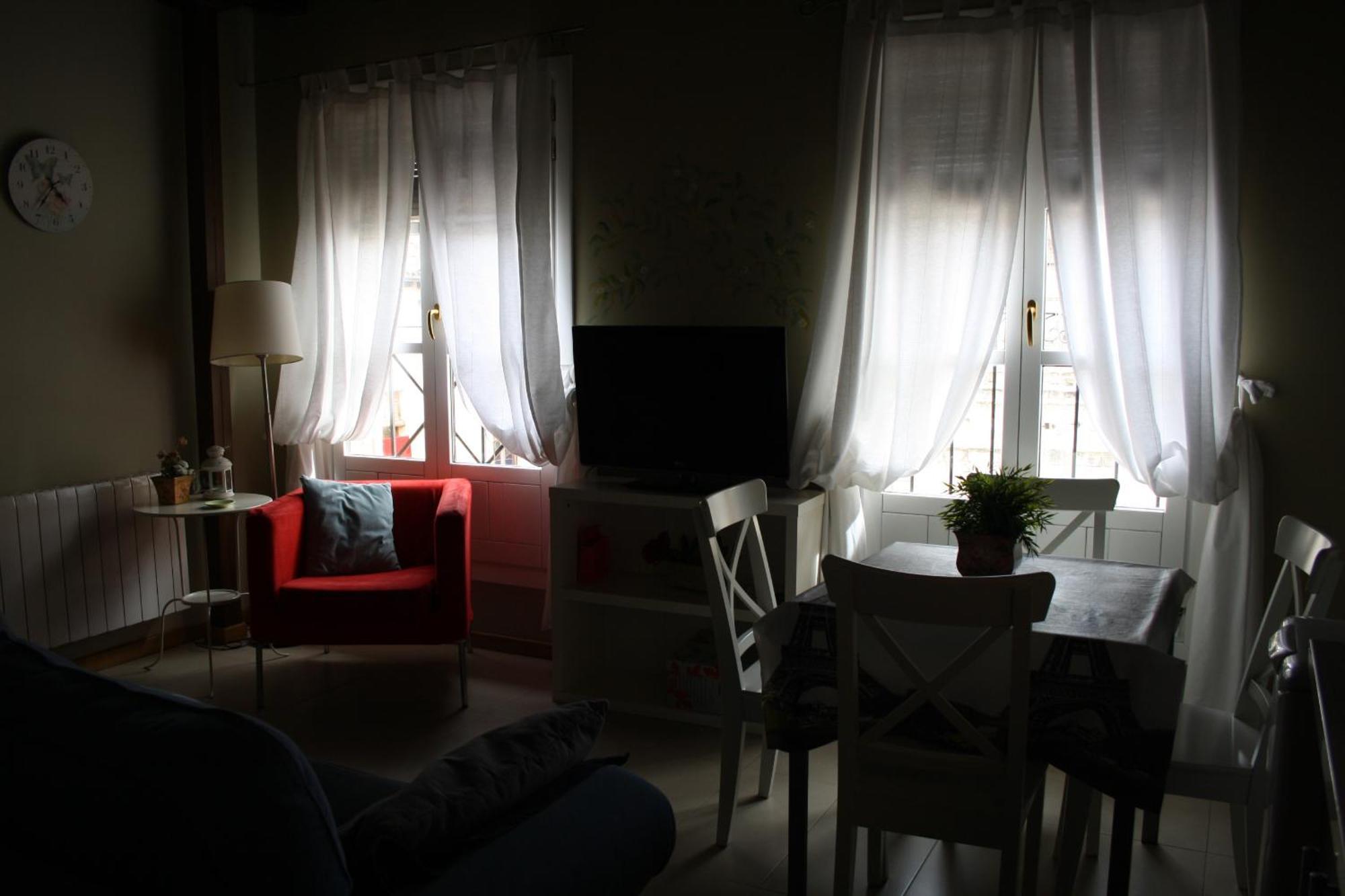 Refitoleria Apartamentos Сеговия Экстерьер фото